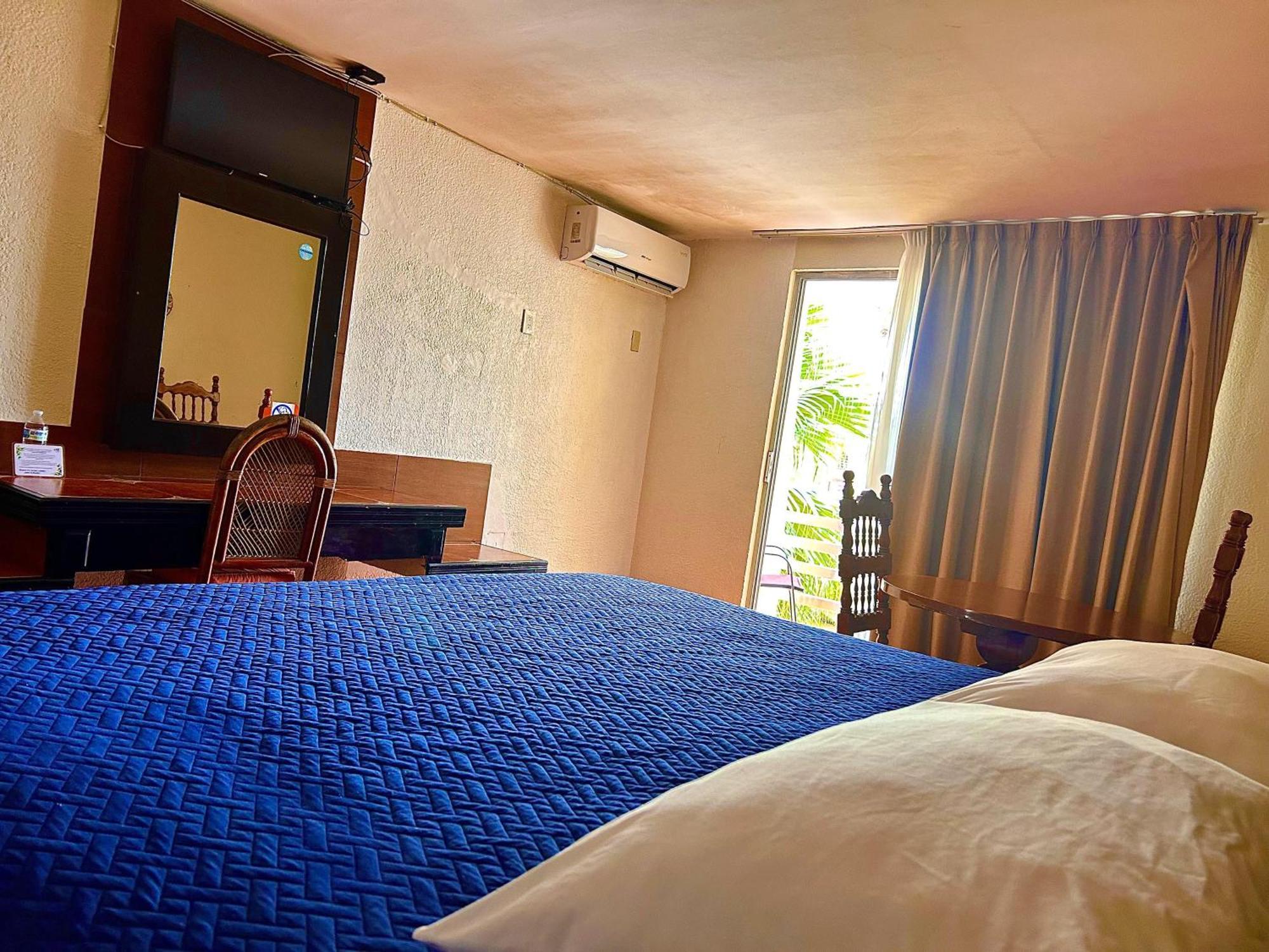 VF Villa Florencia Hotel Veracruz Habitación foto